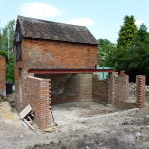 This is a mid 19th century one horsed Stable, that we converted into a one bedroom dwelling. The original building is restored, the bricks and bond were matched to extend it’s footprint by 40% sympathetically.